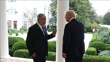 Axios: Trump, Netanyahu'nun İranlıları rejime karşı sokağa çağırma teklifini reddetti