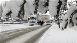 Li Erdexanê li cihên bilind berf û mij veguhestinê asteng dike