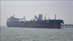 Libye : un tanker russe de gaz naturel liquéfié dérivant remorqué en eaux internationales