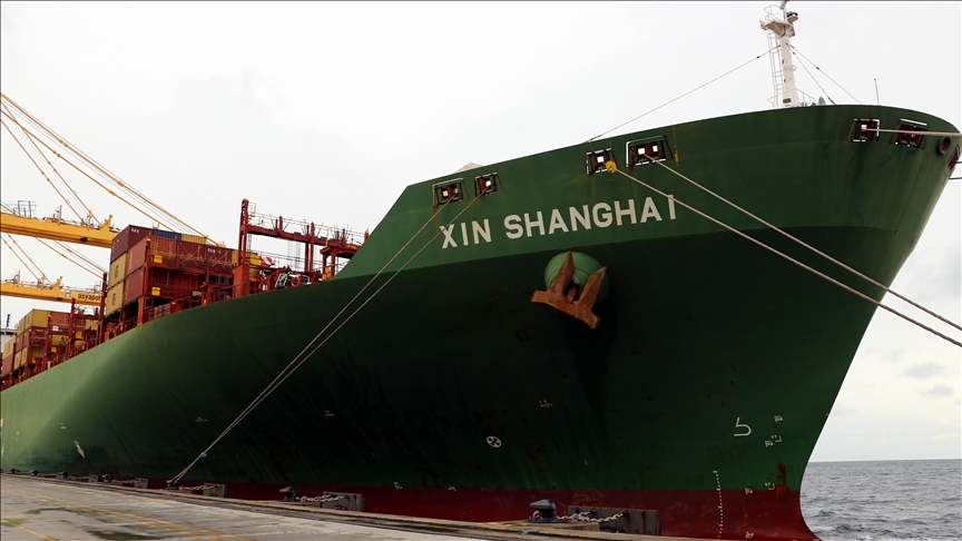 Chinese ships abort Strait of Hormuz voyage amid Mideast conflict