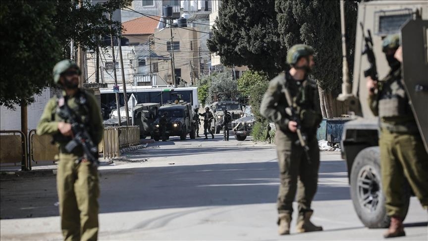 Netanyahu diyar kir ku ew ê ji ber qeyrana personelan maweya xizmeta eskerî ya mecbûrî dirêj bikin