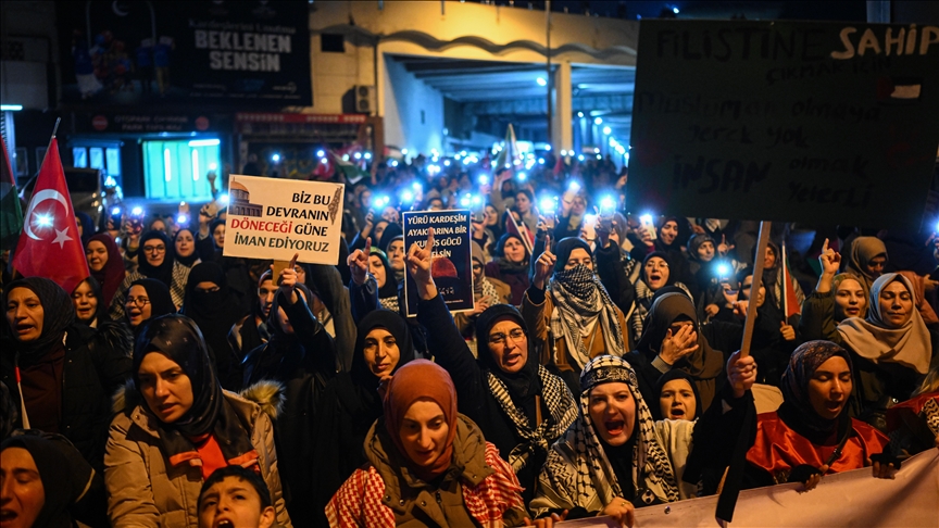 Mescid-i Aksa'nın İsrail tarafından kapalı tutulması başkentte protesto edildi