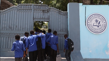 Türkiye Diyanet Vakfının Somali'de 14 yıl önce açtığı okul 700 öğrenciyi mezun etti