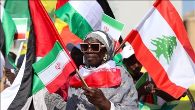 Afrique : manifestation à Dakar contre les attaques visant l’Iran et le Liban