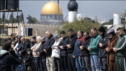 Israel continues to bar Muslims from Friday prayers at Al-Aqsa Mosque for 4th straight week