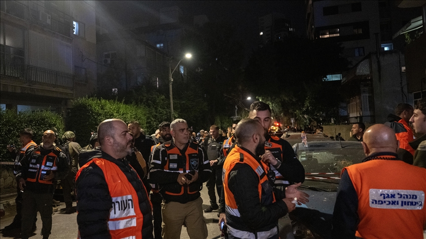 مقتل إسرائيلي وإصابة اثنين جراء إطلاق صواريخ من إيران