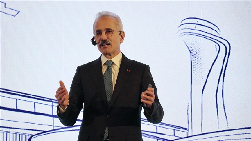 Ulaştırma ve Altyapı Bakanı Uraloğlu: Haberleşmede 5G’ye geçiyoruz, 1 Nisan itibarıyla ilk sinyal verilecek