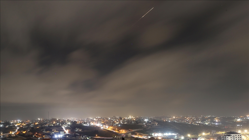 رصد دفعتي صواريخ إيرانية نحو جنوبي إسرائيل بأقل من ساعة 