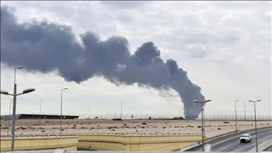 Aeroporti Ndërkombëtar i Kuvajtit goditet nga disa sulme me dronë