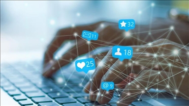 Türkiye'de çevrim içi medyada geçirilen haftalık süre 41 saat 37 dakikaya ulaştı