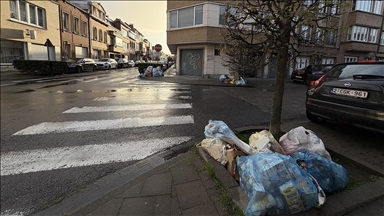 Brüksel’de temizlik işçilerinin grevinin ardından kronik çöp sorunu daha görünür hale geldi