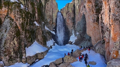 Sûlava Çirê ya li Bingolê ziyaretvanên xwe diezimîne