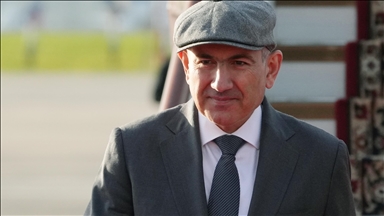 Armenian premier says he will 'soon' pay visit to Russia