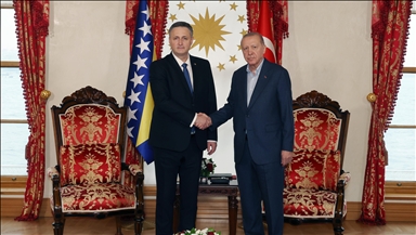Turkish President Erdogan officially welcomes Bosnian Presidency Chair Becirovic