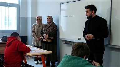 TÜGVA'nın "Kitap Kurdu" yarışmasında 358 bin 485 öğrenci sınava girdi