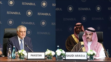 Visoki pakistanski i saudijski diplomati razgovarali o "razvoju regionalnih i međunarodnih događaja" u Islamabadu 