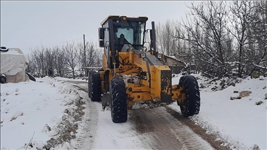 Antalya'nın yüksek kesimlerinde kar etkili oldu