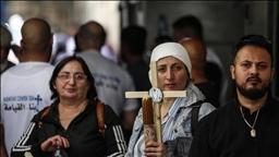 "سابقة خطيرة".. إسرائيل تمنع بطريريك اللاتين من دخول كنيسة القيامة 