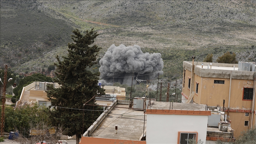 5 قتلى في غارة إسرائيلية جنوبي لبنان 