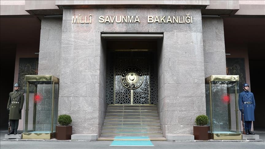 تركيا تعلن تحييد ذخيرة باليستية دخلت أجواءها من إيران