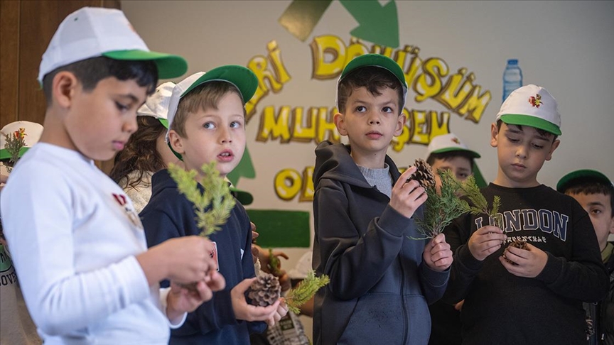 Sıfır Atık'ın pilot ilçesi Kızılcahamam'da ayda 100 ton atık ekonomiye kazandırılıyor