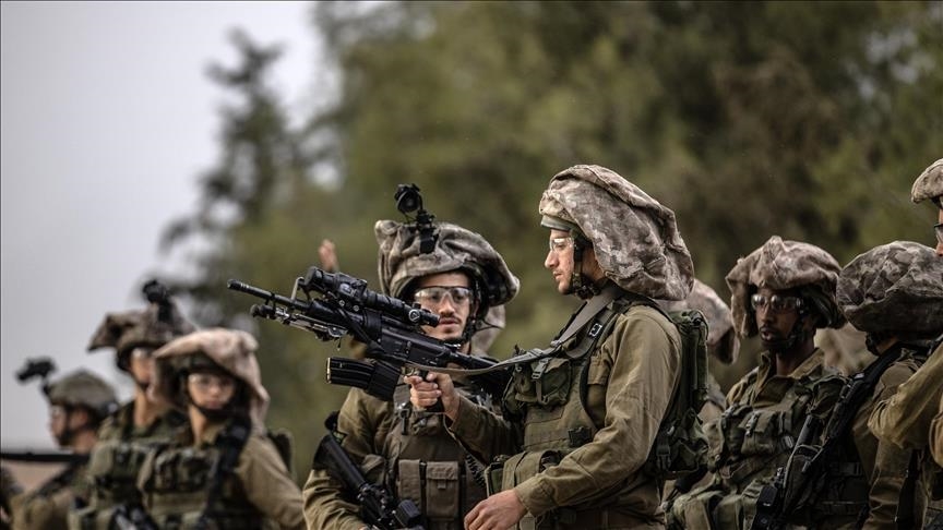 Israeli fire kills Palestinian in West Bank; occupiers torch vehicles, steal livestock