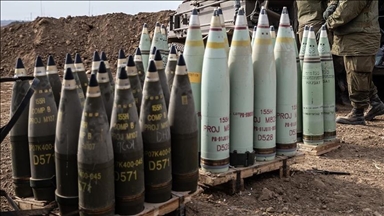 تسليح العدوان.. صفقة إسرائيلية لتوفير عشرات آلاف قذائف المدفعية 