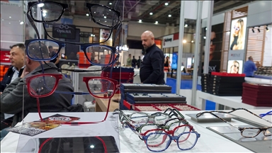 Türkiye'deki 1,5 milyar dolarlık optik pazarında yerli üretimin payı artıyor 