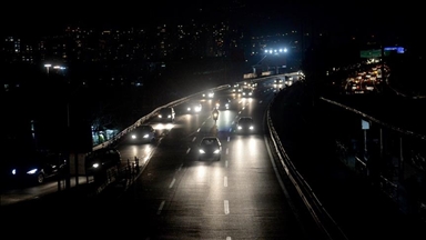 Des coupures d’électricité signalées en Iran après des frappes sur des infrastructures énergétiques
