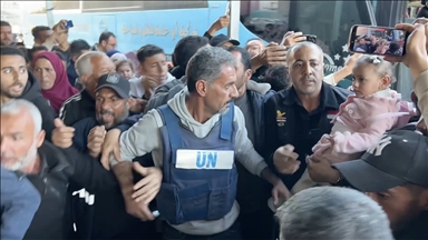 İsrail saldırıları sırasında Gazze’den Mısır'a tahliye edilen prematüre bebekler 2,5 yılın ardından ailelerine kavuştu