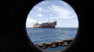 SAD dopustio ruskom naftnom tankeru da probije blokadu i otplovi ka Kubi