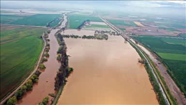 Bazı illerde yağış etkili oldu