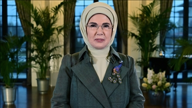 Emine Erdogan: Gotovo polovina svih smrtnih slučajeva među djecom mlađom od pet godina uzrokovana glađu