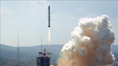 China launches experimental robotic spaceship, 2 satellites