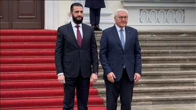 الرئيس الألماني يستقبل نظيره السوري بأول زيارة إلى برلين