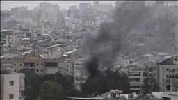 İsrail'in Lübnan'ın güneyinde bir pazar yeri ve evi hedef alması sonucu 8 kişi hayatını kaybetti