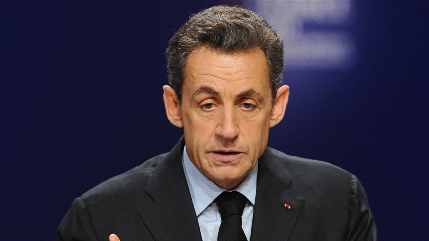 France : Sarkozy au cœur du procès libyen en appel, Hortefeux évoque un « piège »