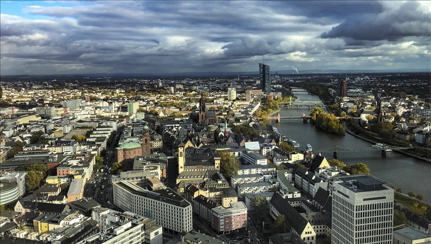 German government debt at $3.2T in 2025