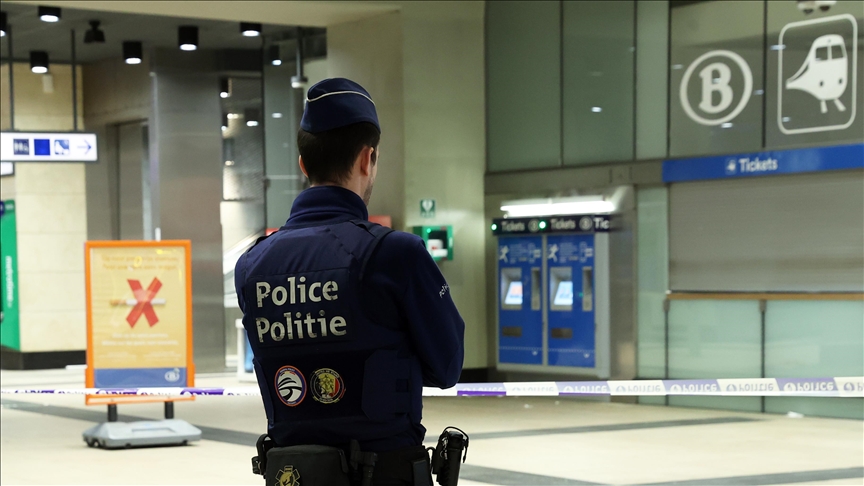 Belgium deploys soldiers to patrol Brussels metro, train stations