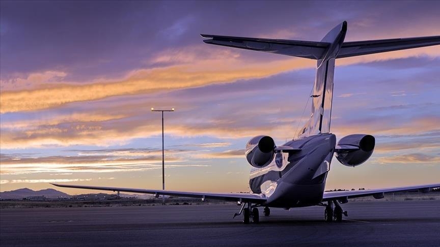 Iran Strait Blockade Doubles Jet Fuel Prices, Paralyzes Supply