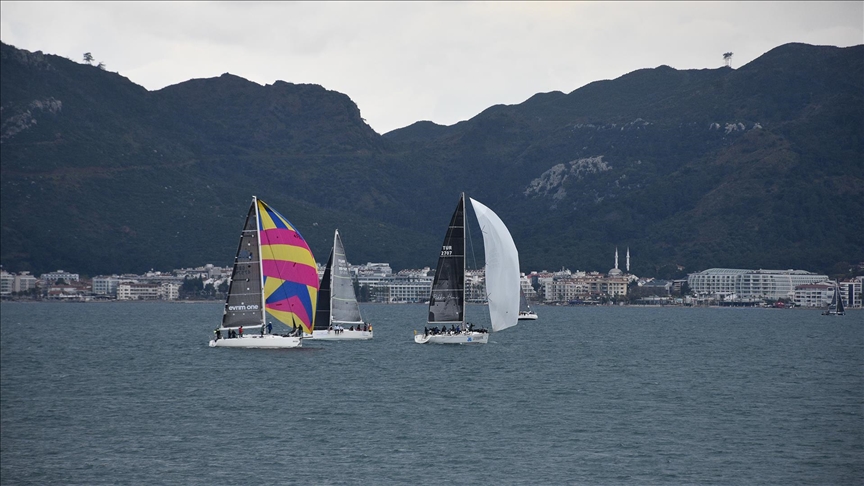 Marmaris'te "18. Campus Cup" yelkenli yarışları başladı