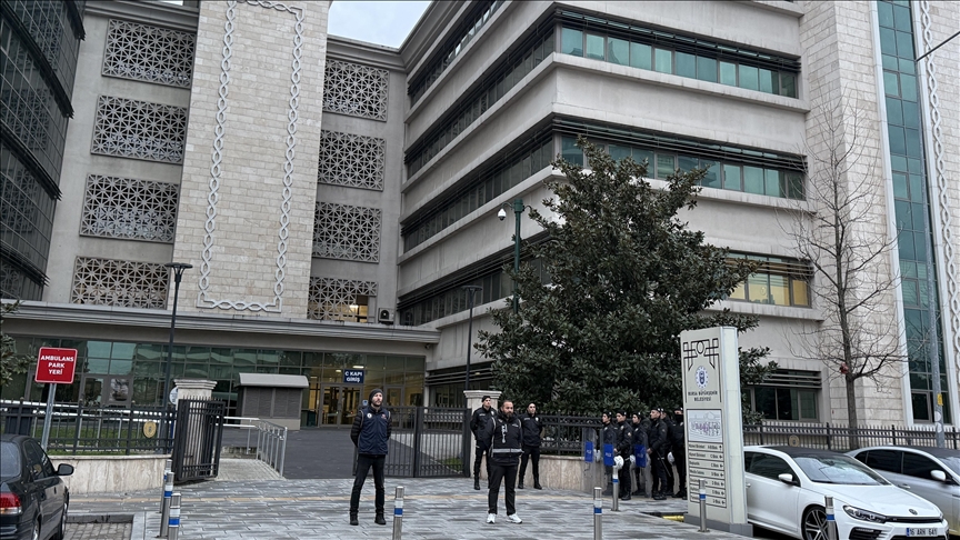 Bursa Büyükşehir Belediye Başkanı Mustafa Bozbey gözaltına alındı