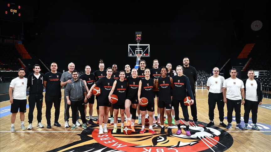 Avrupa Kupası'nda şampiyonluğa odaklanan ÇBK Mersin, finalin ilk maçında avantaj peşinde