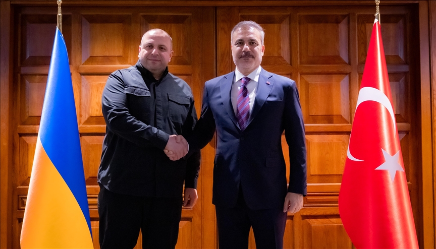 Turkish foreign minister meets with Ukrainian chief negotiator