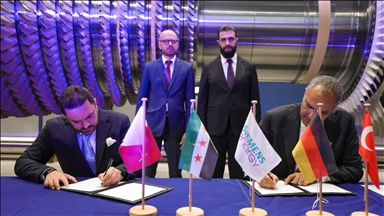 سوريا وألمانيا توقعان اتفاقية تعاون في مجال النقل الجوي