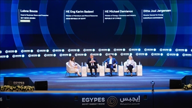 وزير البترول المصري: مستحقات الشركاء الأجانب ستسدد بحلول يونيو