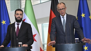 Kancelar Merz na udaru kritika zbog plana da 80 posto Sirijaca napusti Njemačku