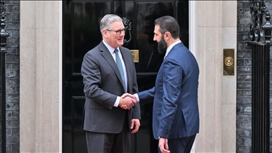 Britania dhe Siria diskutojnë "nevojën për plan të zbatueshëm" për të rihapur Ngushticën e Hormuzit