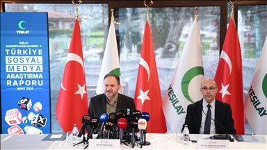 Yeşilay "Türkiye Sosyal Medya Araştırma Raporu" açıklandı