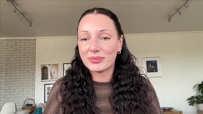 Aktivistja që dogji pasaportën izraelite  Izraeli po shndërrohet në një shoqëri gjithnjë e më ekstremiste